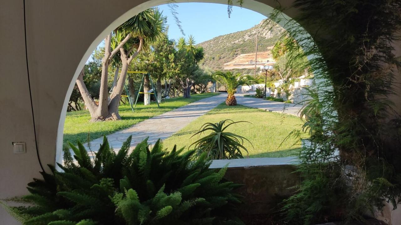 Antika 6 Hotel Tolón Exterior photo